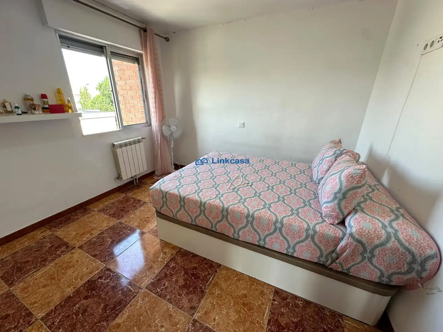 Bedroom of Flat for sale in Madrid  with Air Conditioner and Heating
