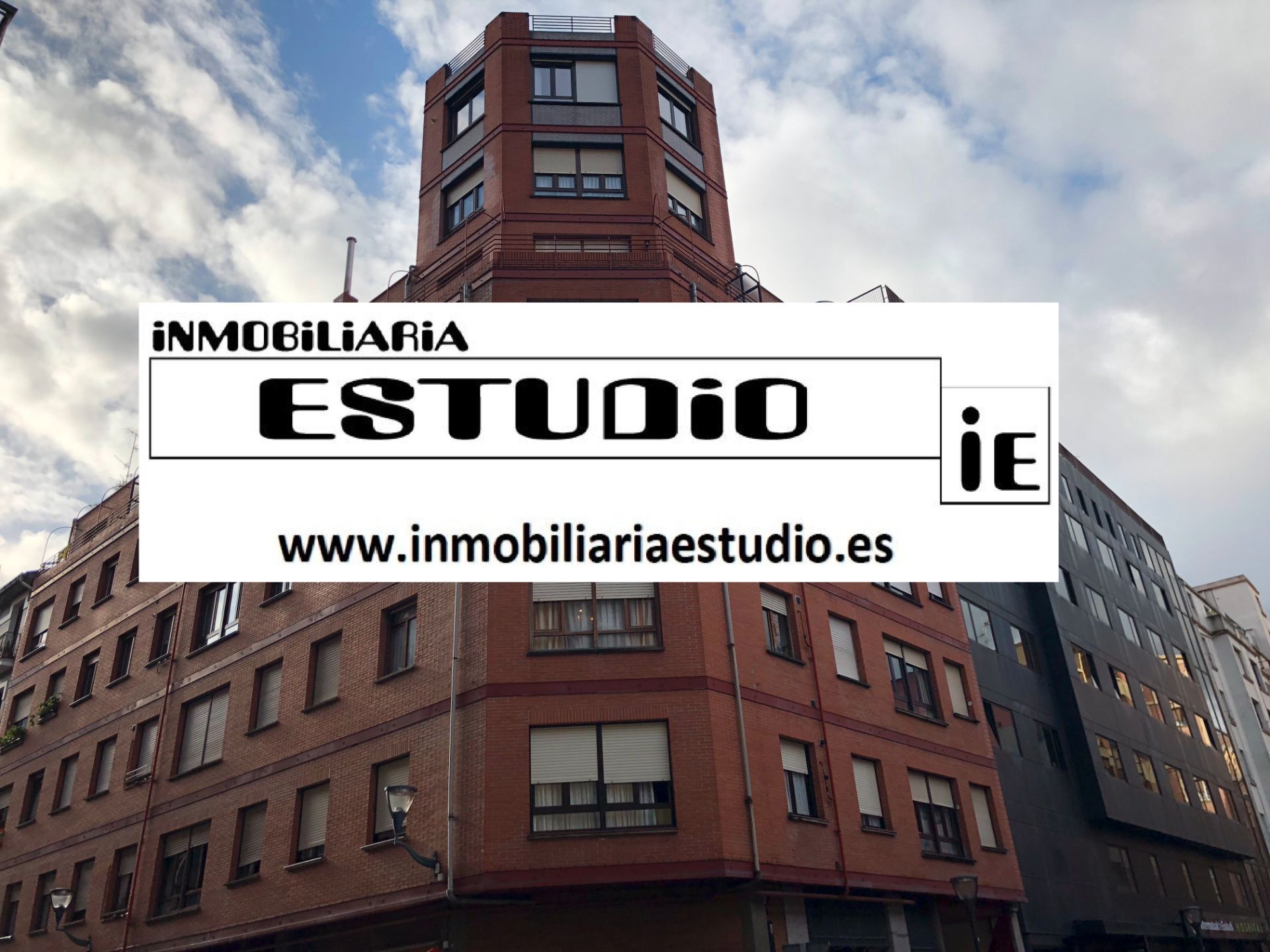 Vista exterior de Piso de alquiler en Bilbao  con Calefacción y Amueblado