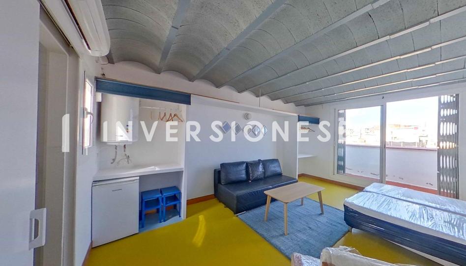 Foto 1 de Dúplex de lloguer a Carrer Dels Salvador, El Raval, Barcelona