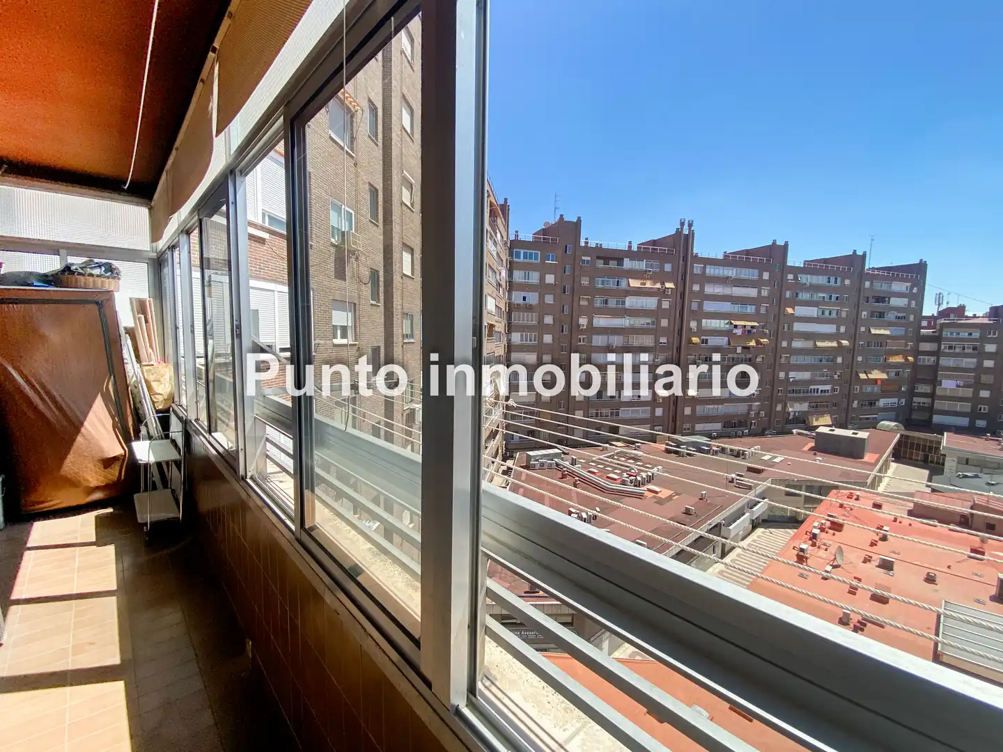 Vista exterior de Pis en venda en Valladolid amb Calefacció, Parquet i Terrassa