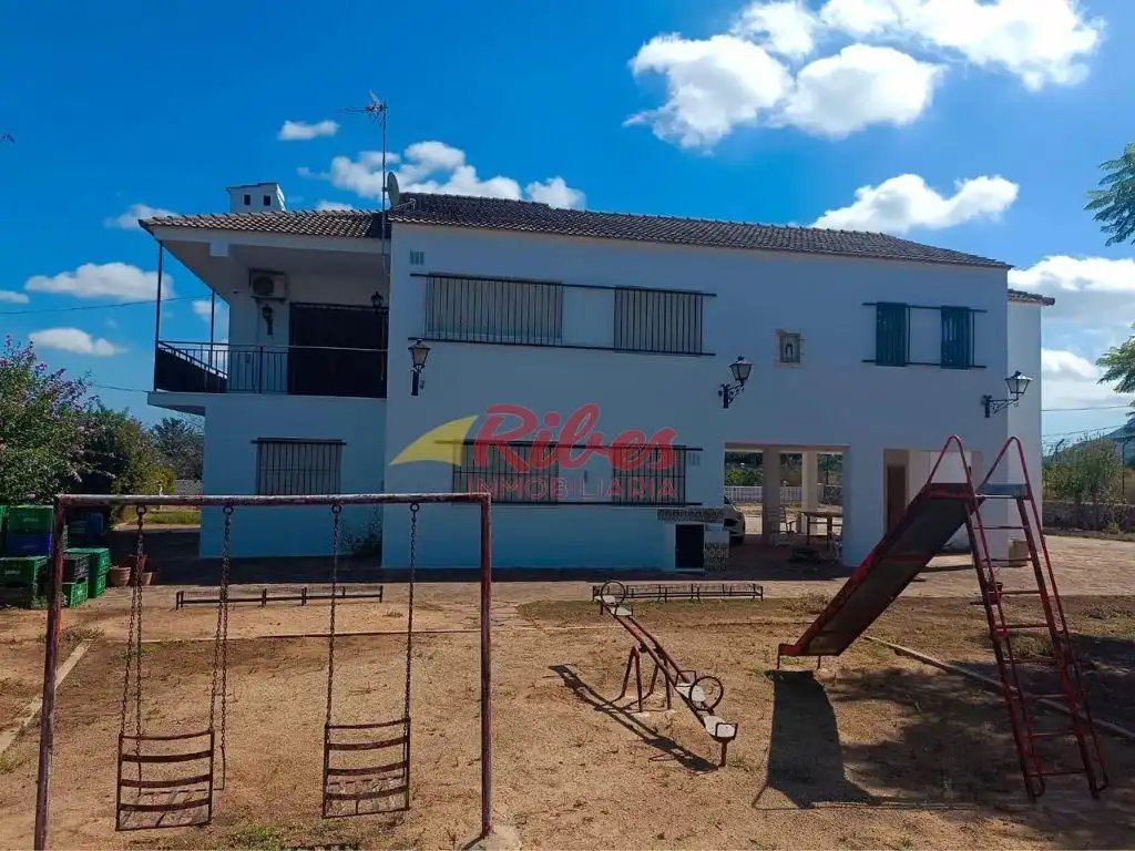 Außenansicht von Haus oder Chalet zum Verkauf in Alzira