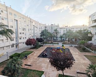 Vista exterior de Pis en venda en Elche / Elx amb Aire condicionat, Calefacció i Terrassa