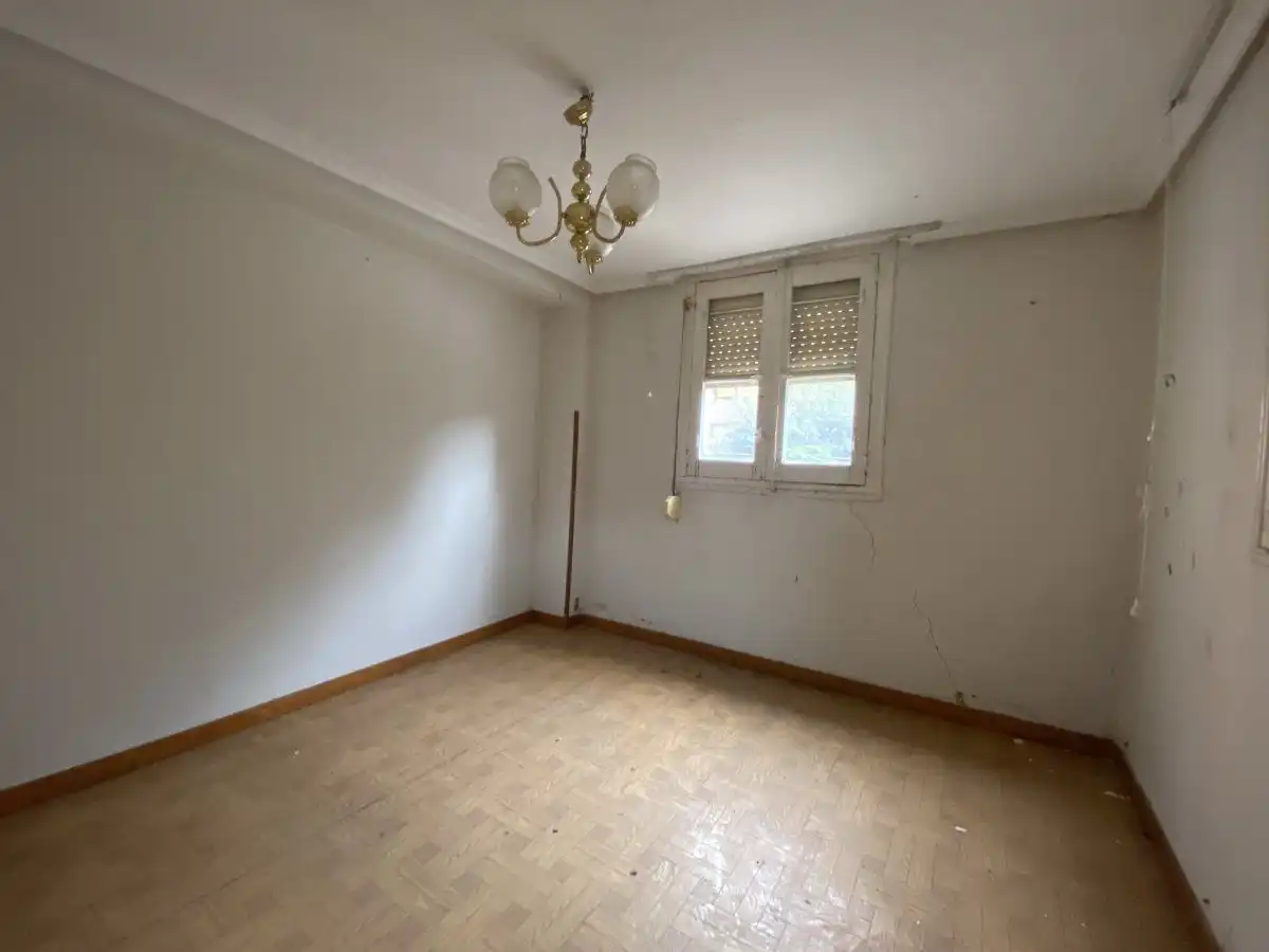 Piso en venta en Santo Domingo De La Calzada, 3 dormitorios., imatge 4