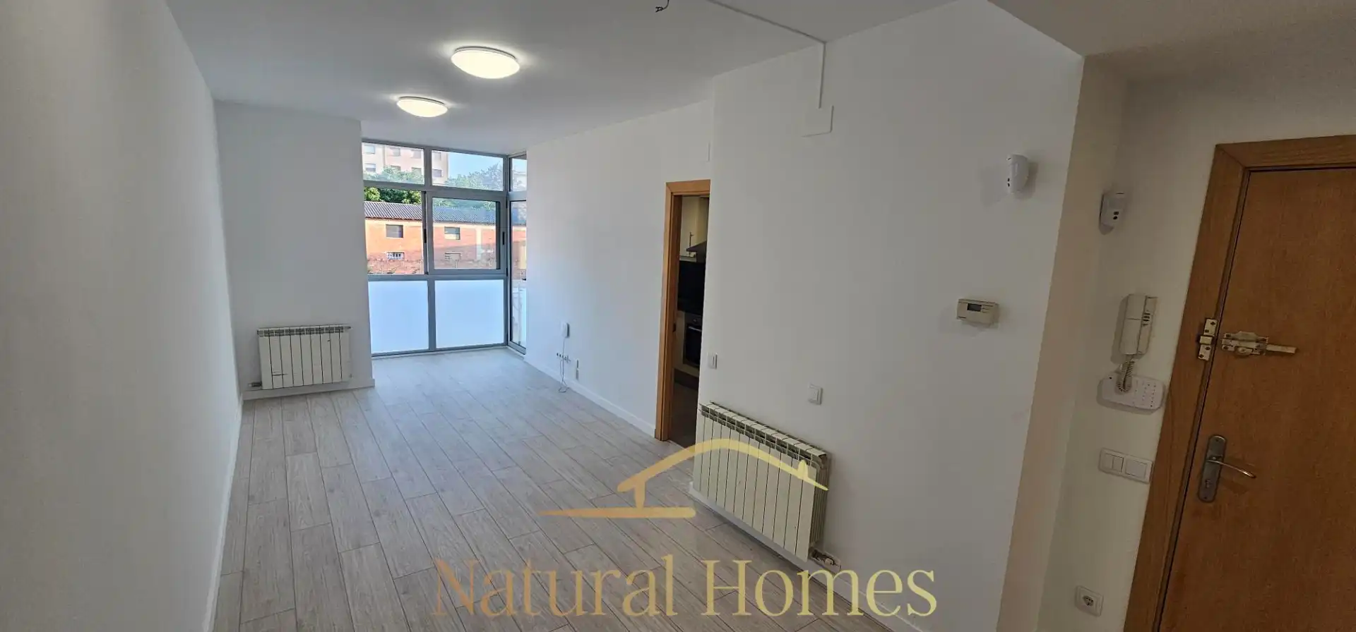 Ático en venta en Santa Eugènia de Berga con Calefacción, Parquet y Terraza