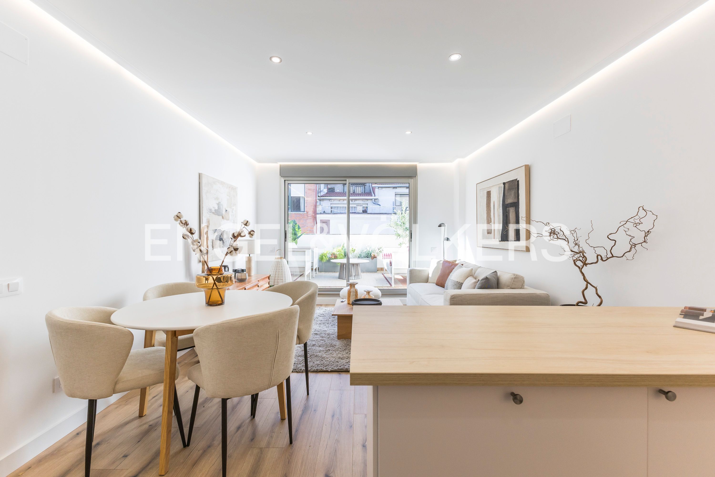 Sala de estar de Ático en venta en  Madrid Capital con Aire acondicionado, Calefacción y Terraza
