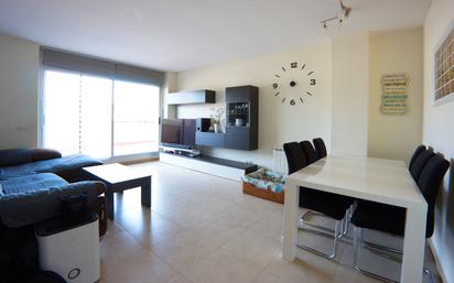 Living room of Attic for sale in Sant Feliu de Guíxols  with Air Conditioner, Heating and Terrace