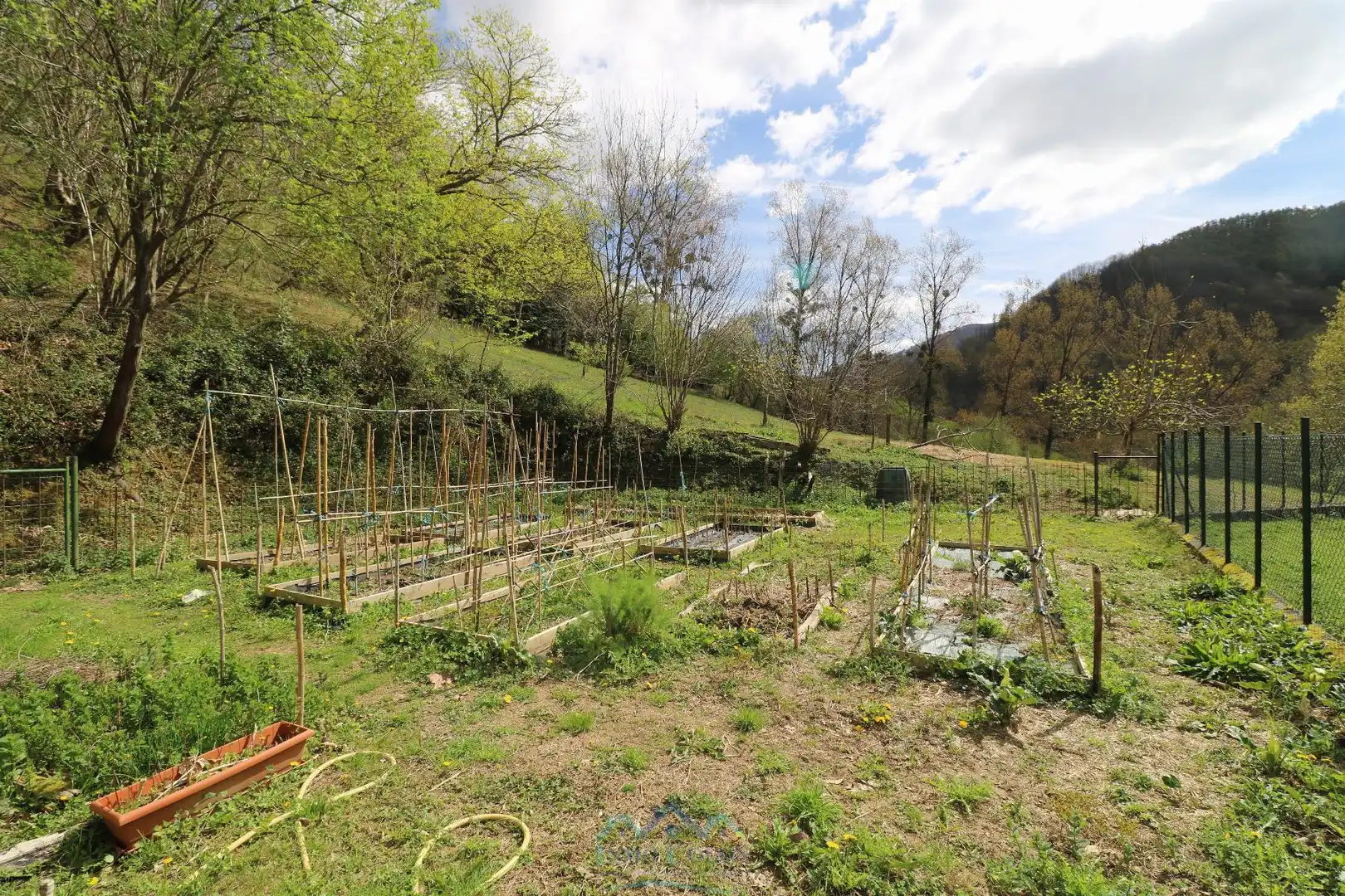 Garden of Houses for sale in Etxalar  with Heating, Terrace and Storage room