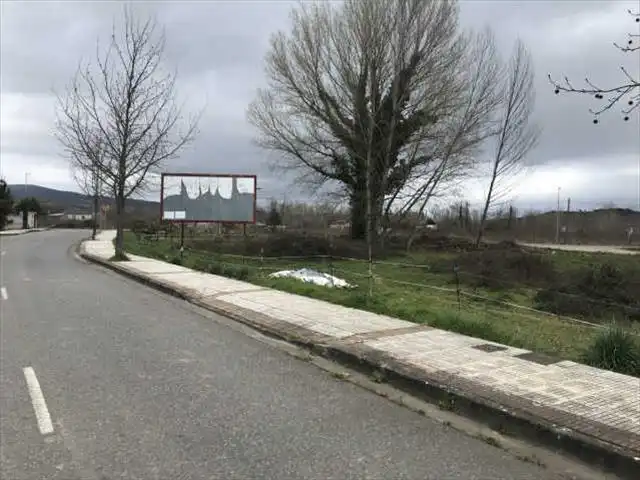 Terreni e lotti in vendita a Cacabelos, imagen 2