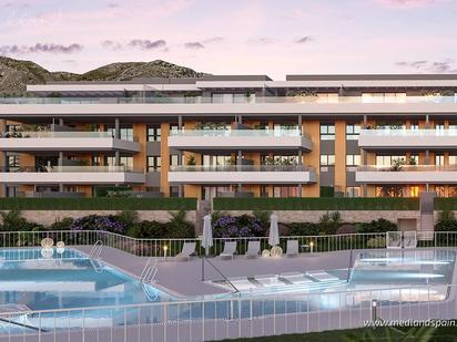 Piscina de Apartament en venda en Torremolinos amb Aire condicionat i Terrassa