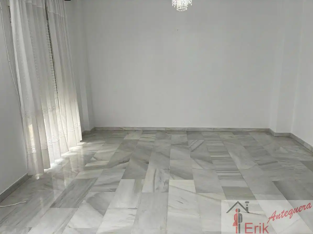 Piso con terraza en venta en Centro, imagen 5