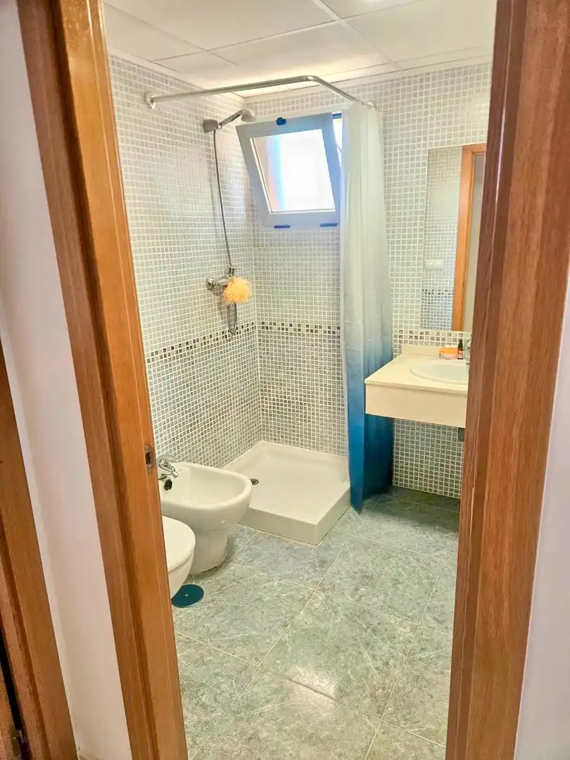 Bathroom of Flat for sale in Villajoyosa / La Vila Joiosa  with Air Conditioner, Private garden and Terrace