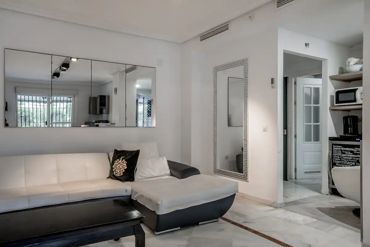 Apartament amb ascensor en venda a Nueva Andalucía, imagen 5