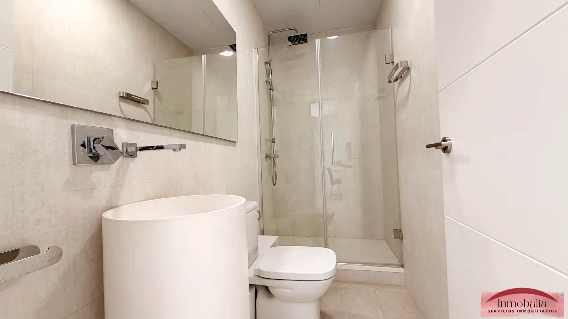 Baño de Oficina en venta en Sevilla