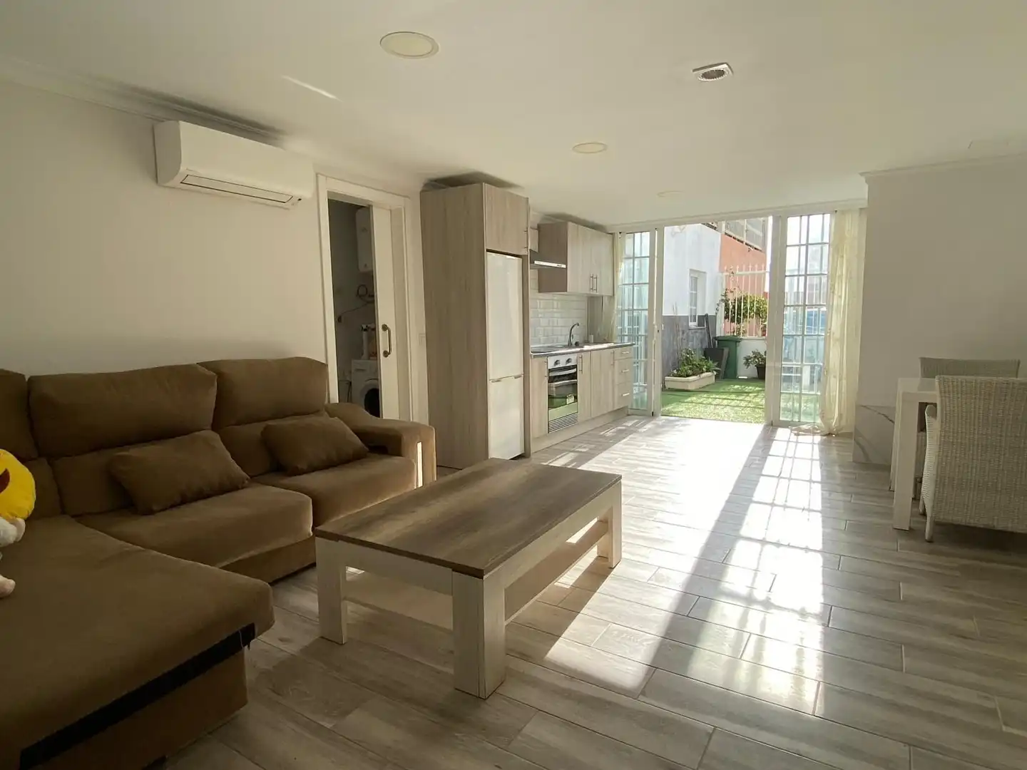 Sala de estar de Apartamento de alquiler en Adeje con Terraza y Amueblado