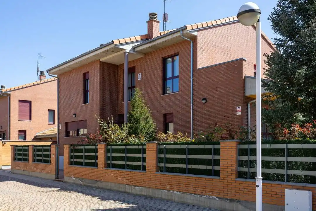 Casa o chalet en venta en Las Eras de Renueva