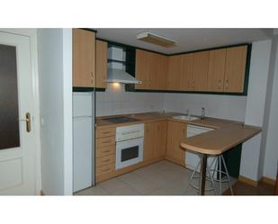 Cuina de Apartament en venda en  Toledo Capital amb Calefacció, Moblat i Balcó