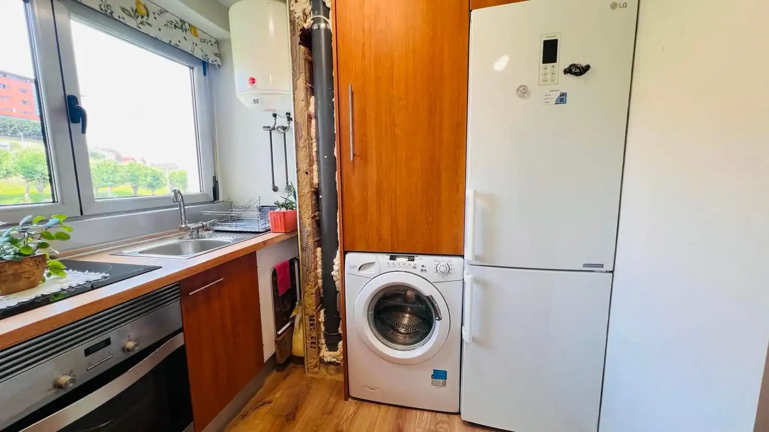 Cocina de Piso en venta en Gijón  con Piscina