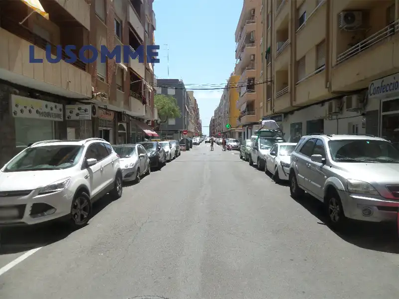 Exterior view of Flat for sale in Sagunto / Sagunt  with Oven and Balcony