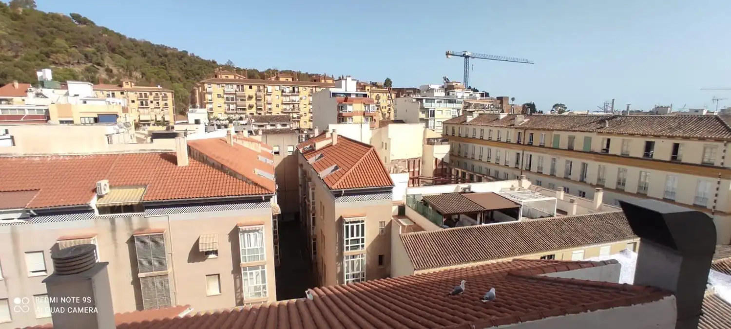 Vista exterior de Piso de alquiler en Málaga con Aire acondicionado, Amueblado y Balcón