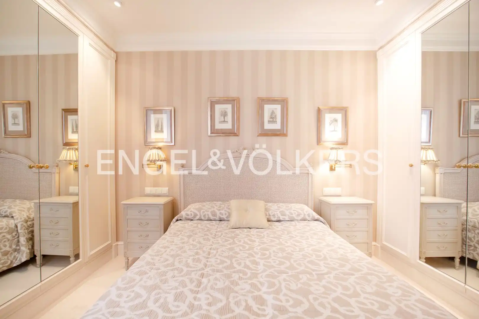Habitación de Piso en venta en Bilbao  con Aire acondicionado, Calefacción y Parquet