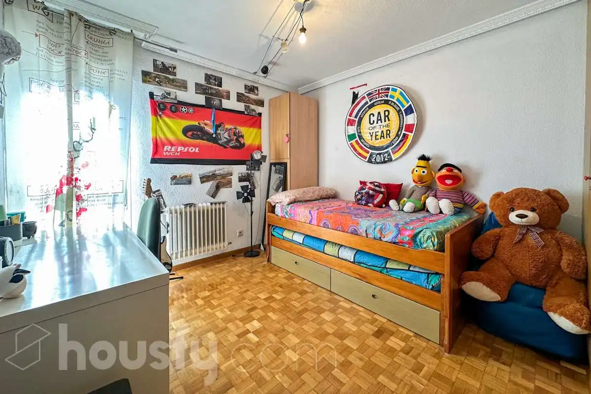 Detached homes for sale in Calle del Grabado, Sector 3
