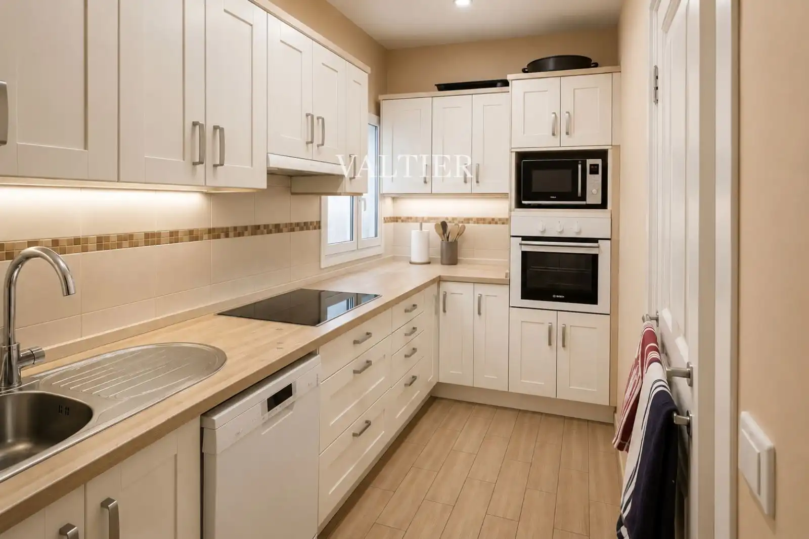 Flat with terrace for sale in Paseo de la Habana, imagen 13