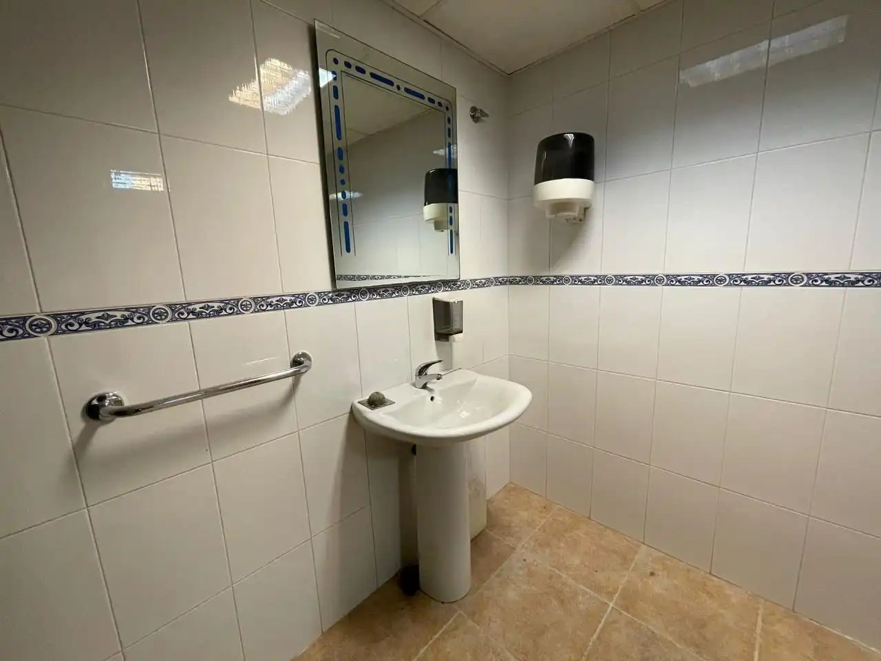 Bany de Edifici en venda en Castro-Urdiales