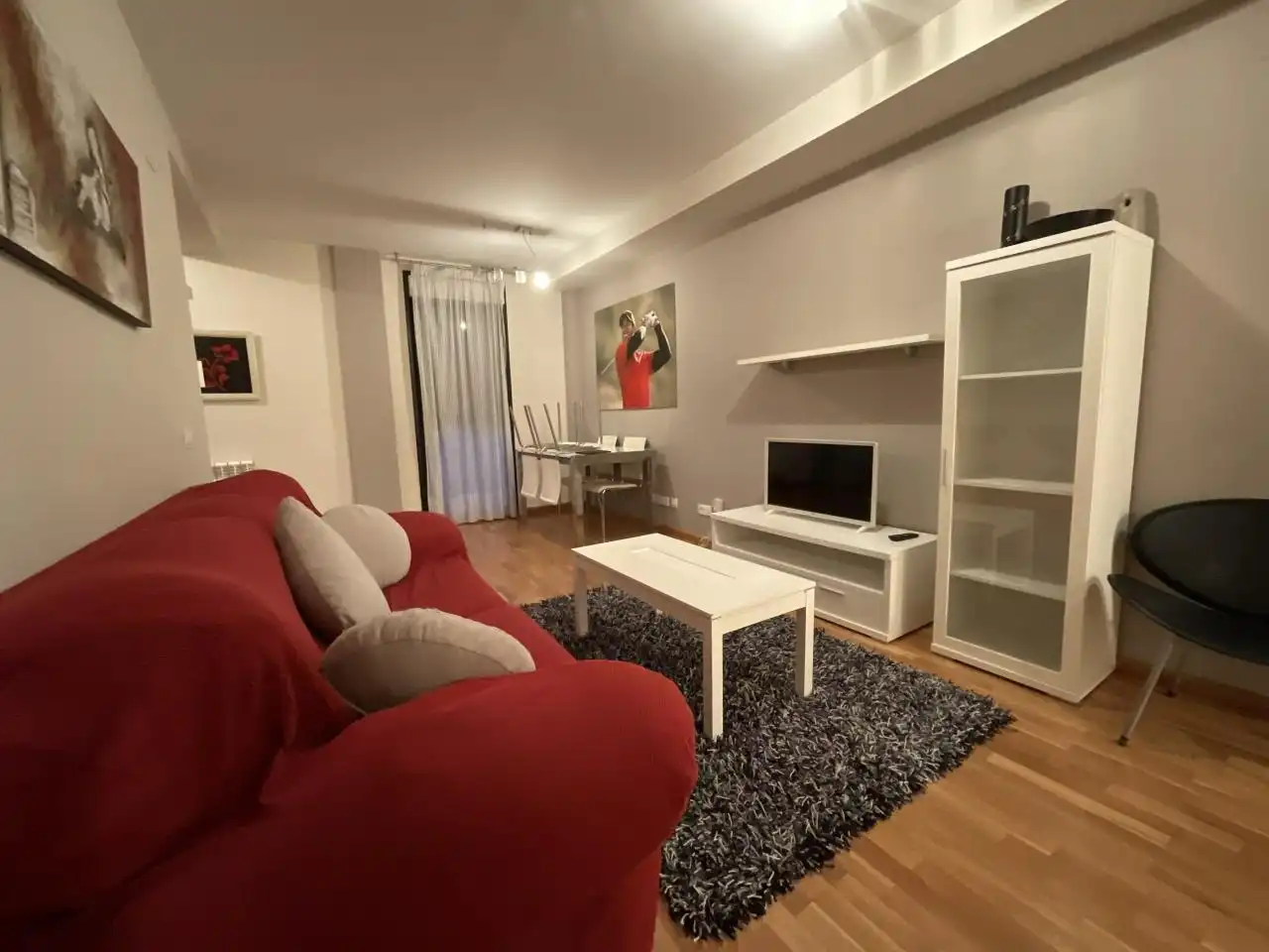 Sala de estar de Piso en venta en Cirueña con Calefacción, Trastero y Amueblado