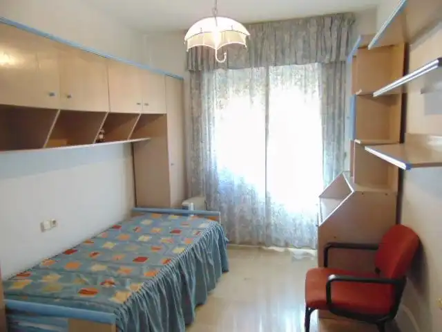 Bedroom of Flat for sale in Granada  with Terrace and Furnished
