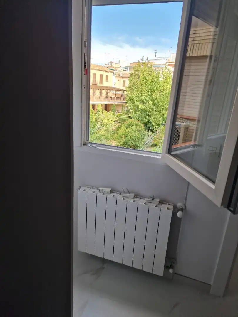 Balcony of Flat for rent in Granada  with Air Conditioner, Furnished and Microwave