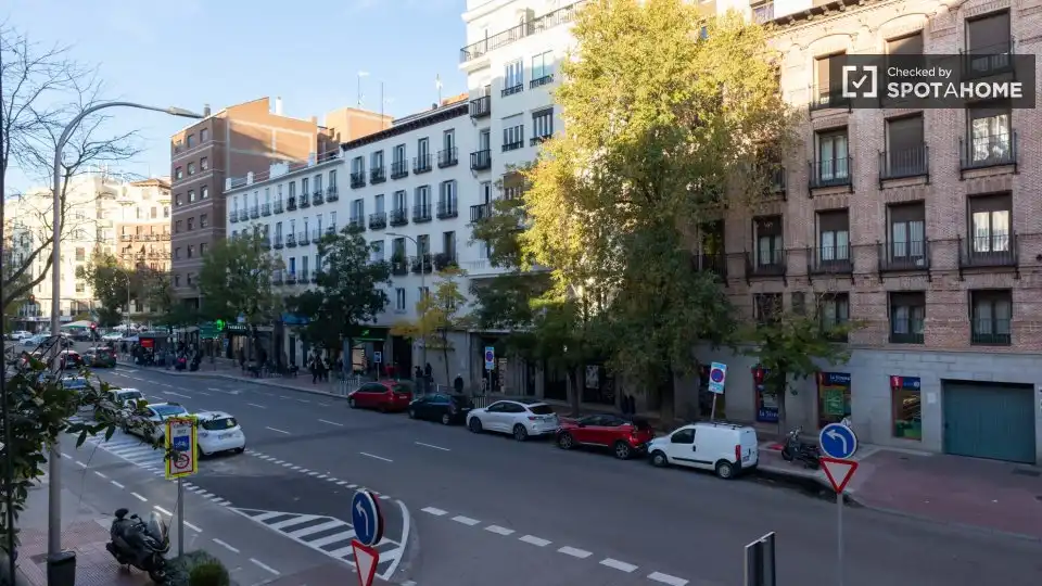 Pis amb terrassa de lloguer a Chamberí, imagen 8