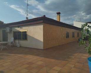 Vista exterior de Casa o xalet en venda en Purullena amb Aire condicionat i Terrassa