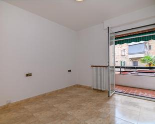 Flat for sale in Manresa  with Air Conditioner, Heating and Balcony