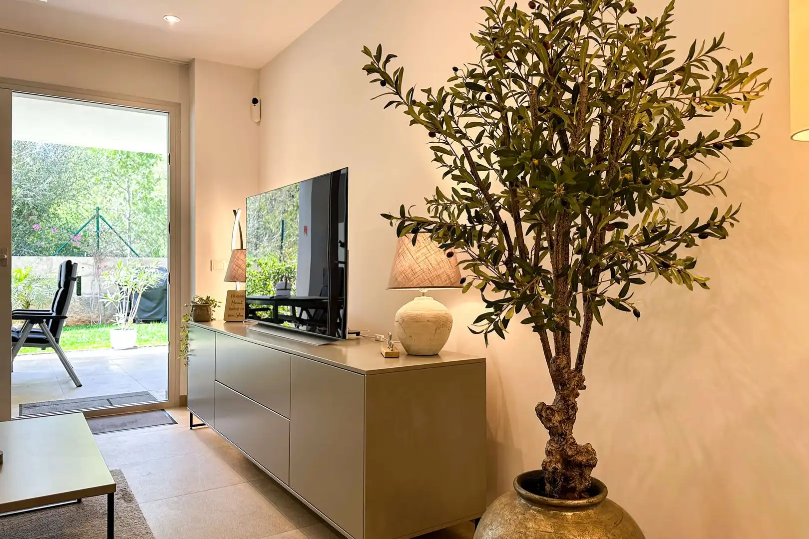 Sala d'estar de Planta baixa en venda en Son Servera amb Aire condicionat, Terrassa i Moblat
