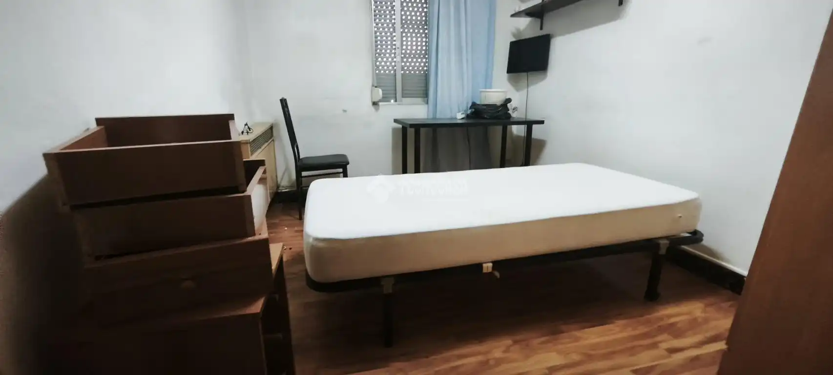 Habitación de Piso en venta en Zaragoza con Calefacción, Parquet y Amueblado