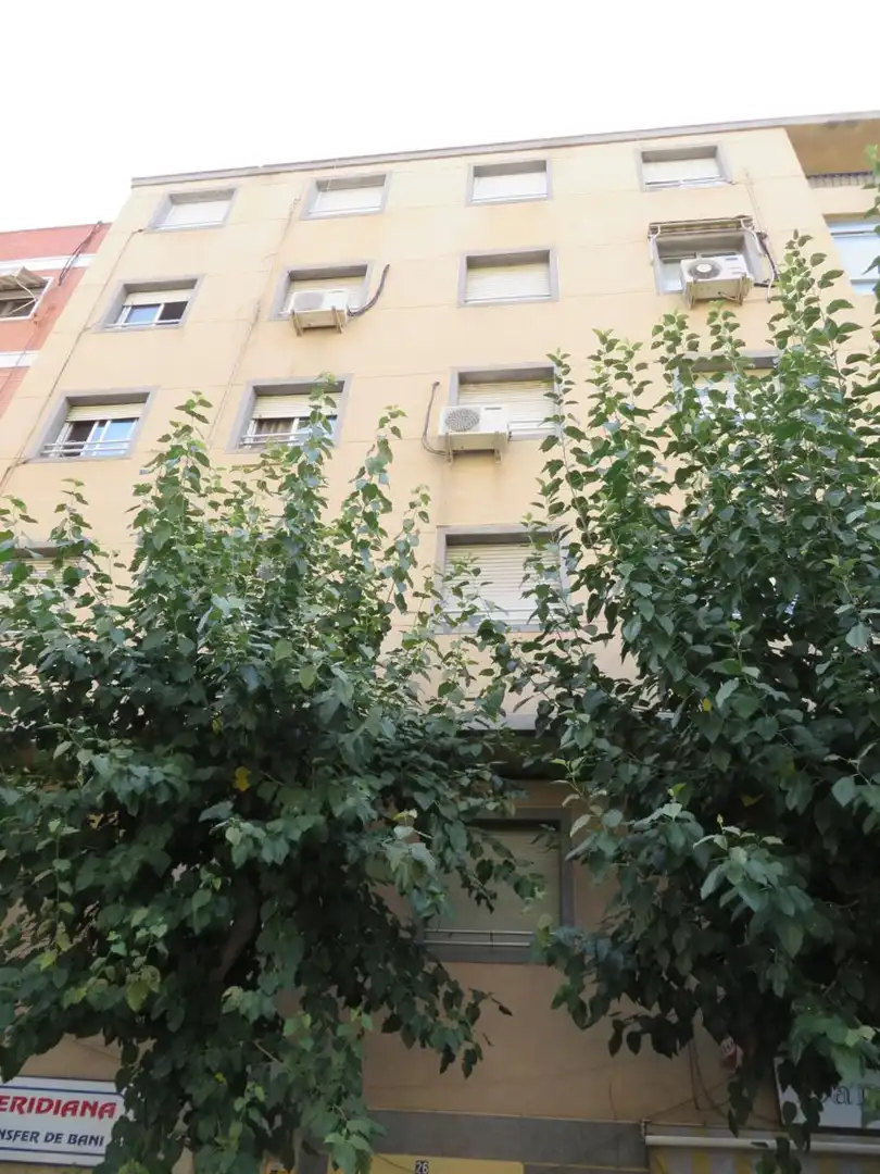 Vista exterior de Piso en venta en Murcia
