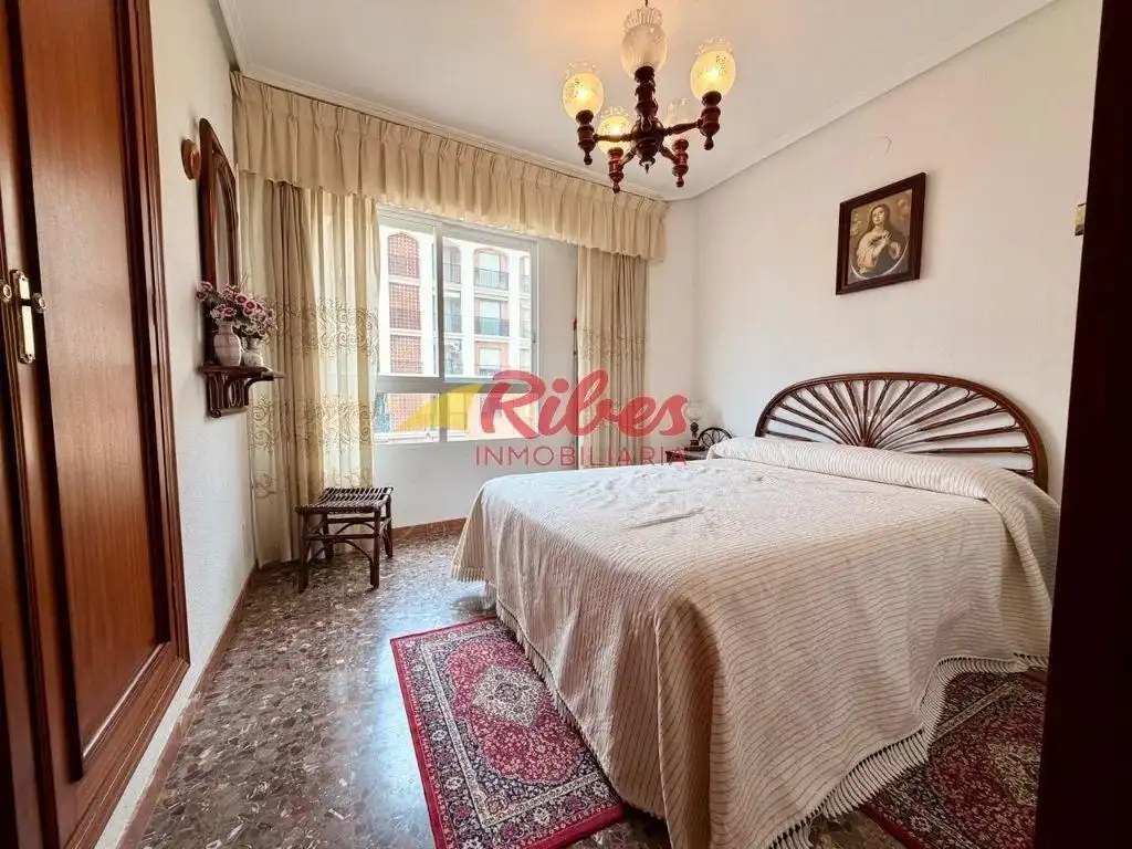 Bedroom of Apartments for sale in Cullera