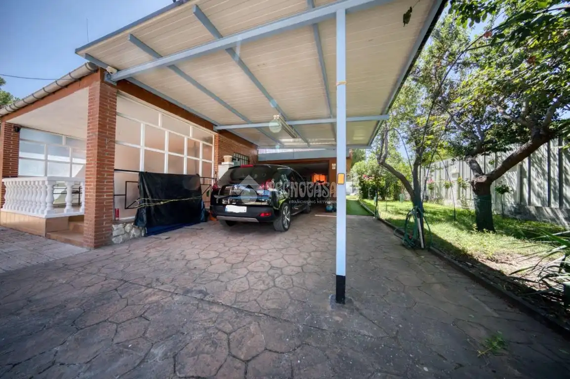Parking of Houses for sale in Villanueva de Duero  with Heating and Swimming Pool