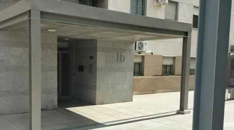 Foto 3 de Piso en venta en Calle Tren Changay, 1, San Jerónimo - La Bachillera, Sevilla Capital
