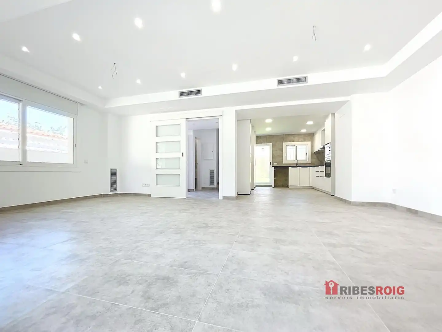 Detached homes for sale in Circumval Lacio, Centre
