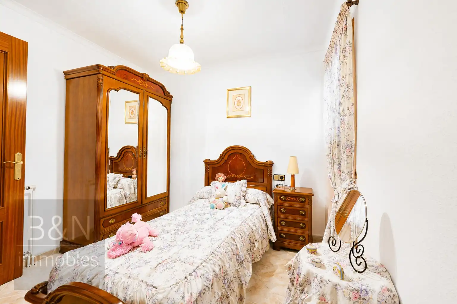 Habitación de Casa o chalet en venta en Terrassa con Calefacción y Terraza