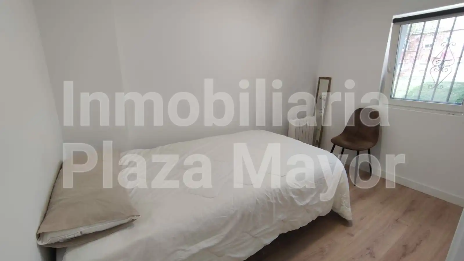 Habitación de Piso en venta en Salamanca con Calefacción, Horno y Lavadora
