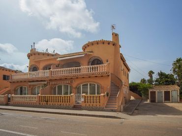Apartamento con piscina en venta en Las Rotas / Les Rotes
