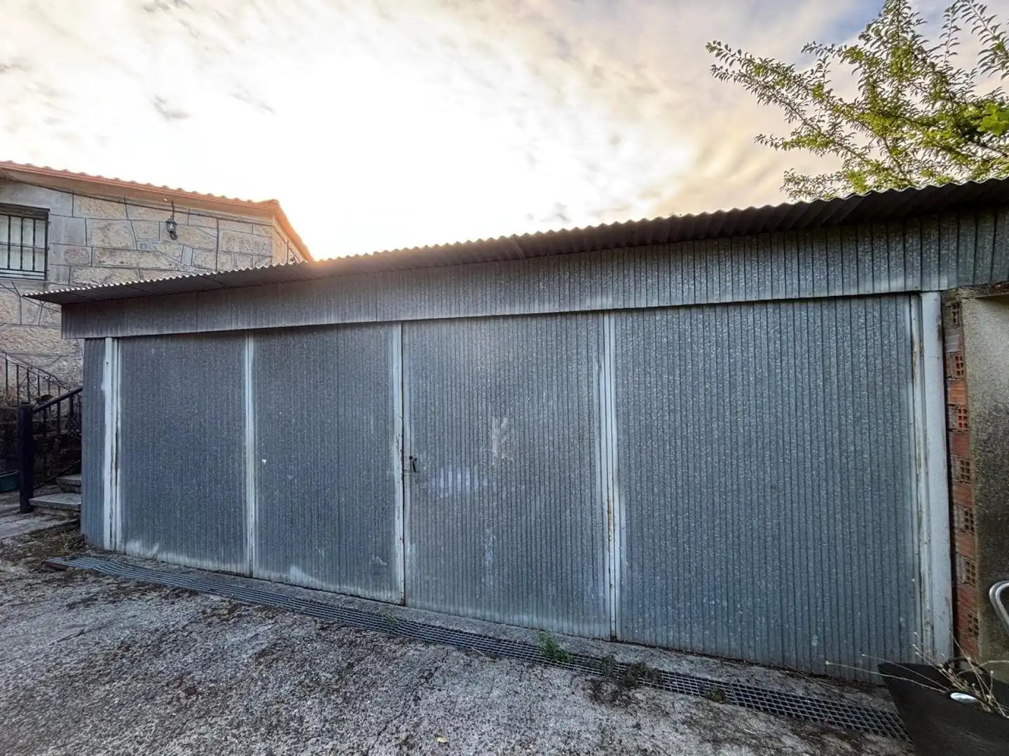 Vista exterior de Finca rústica en venta en Arbo con Calefacción