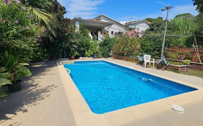 Swimming pool of House or chalet for sale in Lloret de Mar  with Air Conditioner, Terrace and Swimming Pool