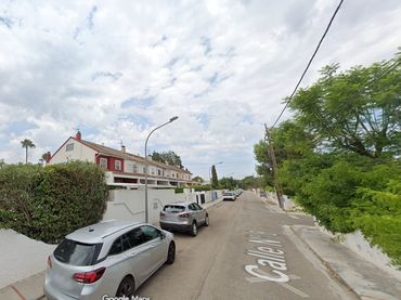 Adossat amb piscina en venda a Carrer Número 8 7