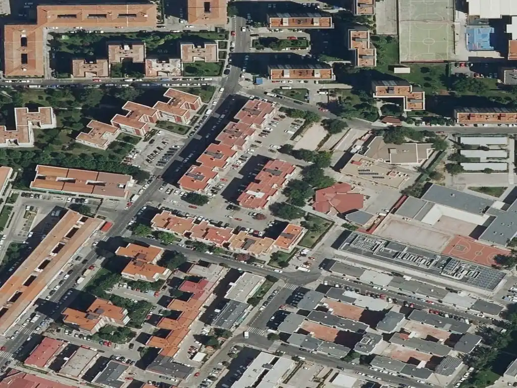 Flat for sale in CAMARENA, imagen 2