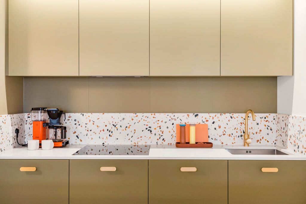 Kitchen of Flat to share in Illán de Vacas  with Furnished