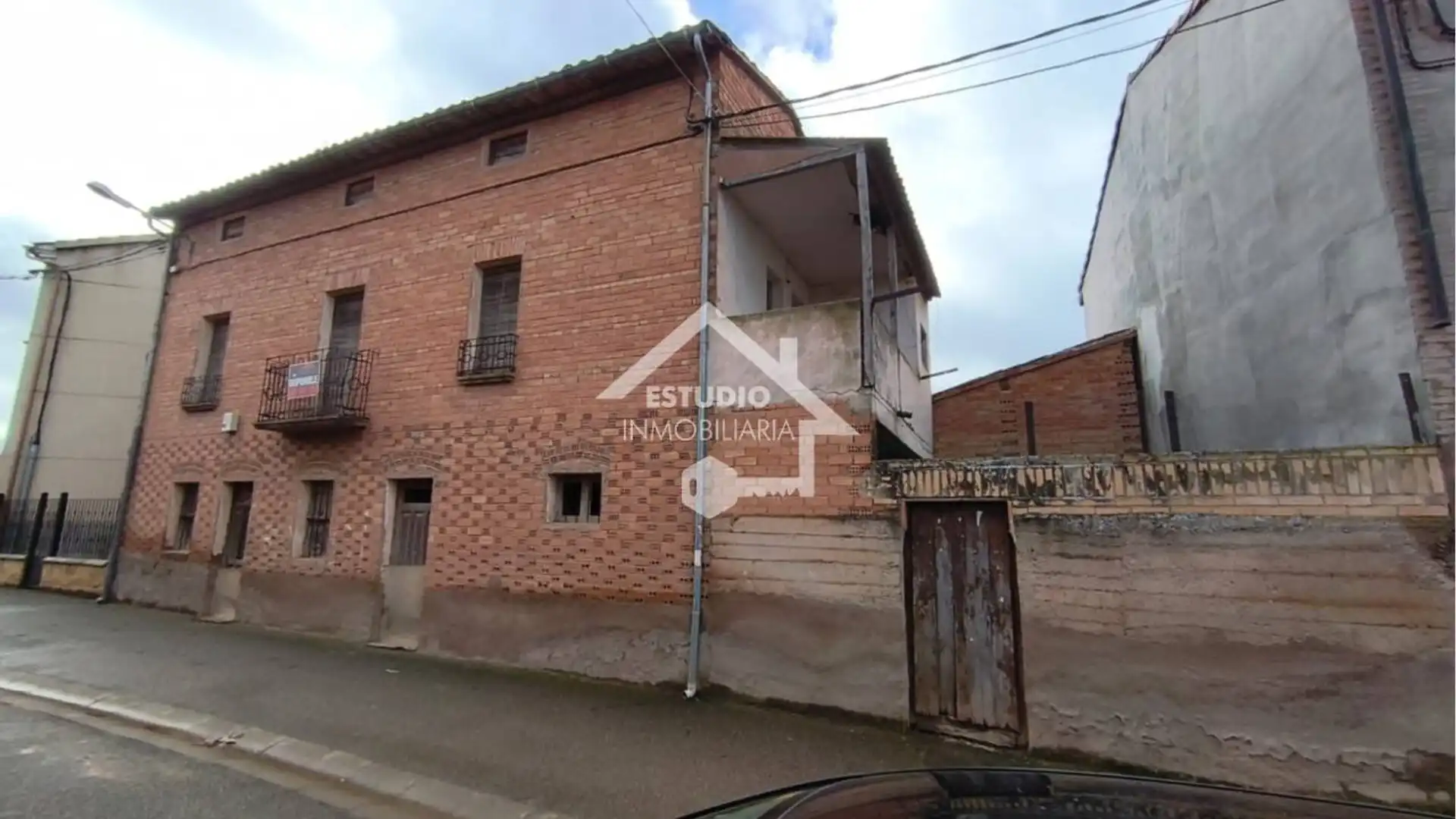 Vista exterior de Casa o chalet en venta en Canillas de Río Tuerto con Jardín privado y Terraza