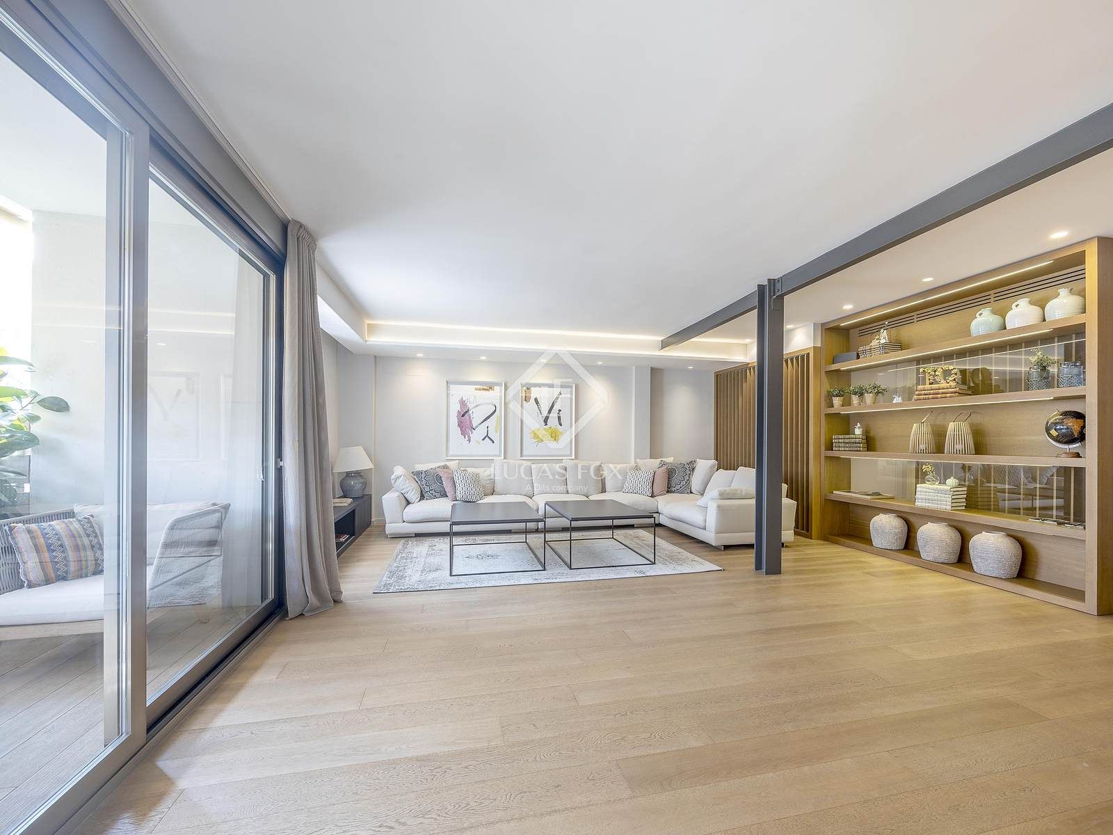 Living room of Flat for sale in Rocafort  with Air Conditioner, Heating and Terrace